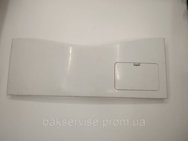 Передня нижня декоративна панель(пластик) до пральної машини LG MCK38266402 Б/У