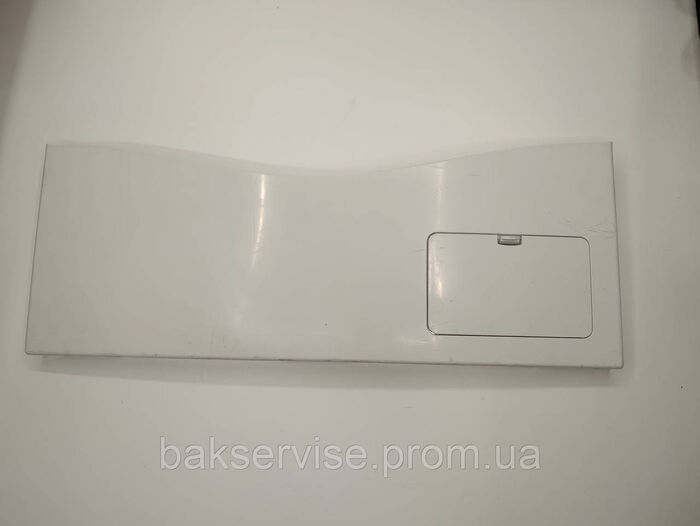 Передня нижня декоративна панель(пластик) до пральної машини LG MCK38266402 Б/У