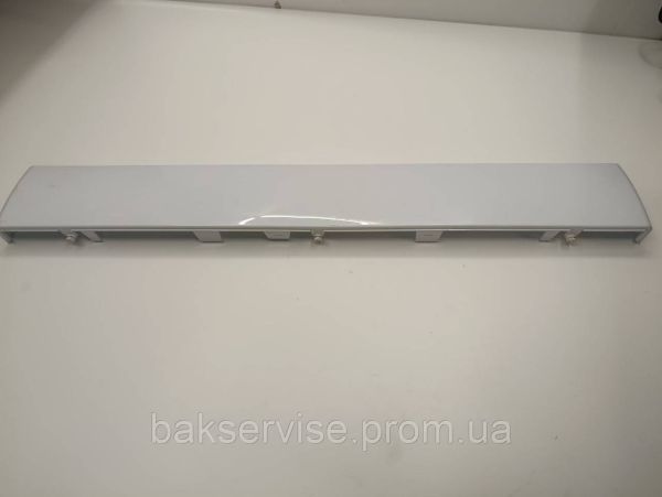 Нижня декоративна панель до пральної машини Hotpoint Ariston 250006334 Б/У
