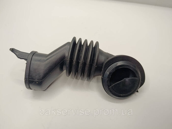 Патрубок для пральної машини Hotpoint-Ariston Aqualtis 144002746-00 Б/У
