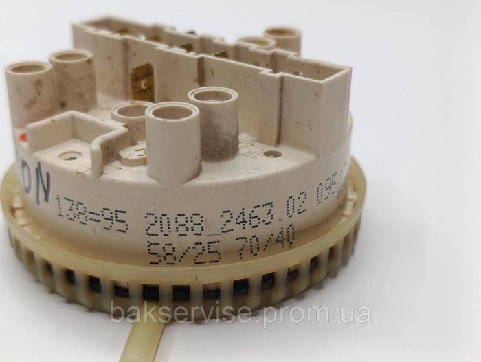Прессостат (датчик рівня води) для посудомийної машини ARISTON 20882463.02095  58/25 70/40 Б/У