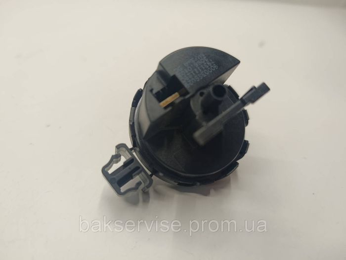 Прессостат (датчик рівня води) для пральної машини Bosch 9000385029 Б/У