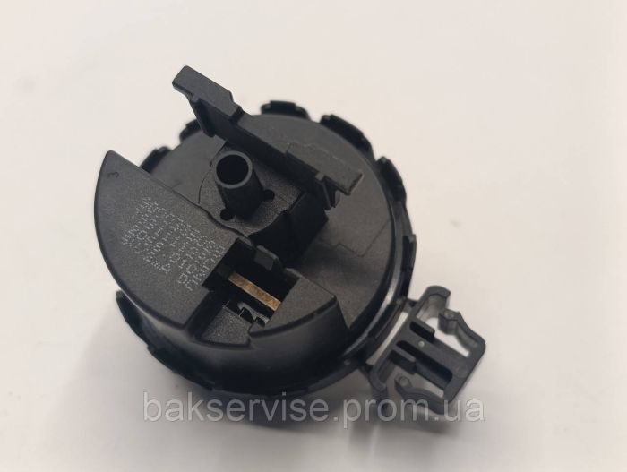 Прессостат (датчик рівня води) для пральної машини Bosch 9000385029 Б/У