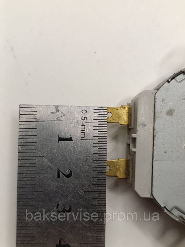 Моторчик тарілки для мікрохвильової печі Samsung MDFJ06001 Б/У вал 16 мм