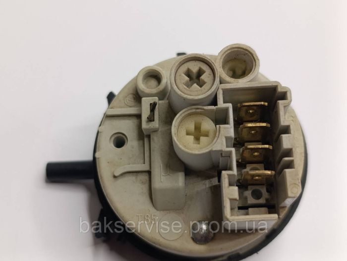 Прессостат (датчик рівня води) для пральної машини Bosch, Mabe, Siemens 37650092 Б/У