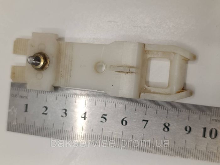 Фіксатор  замка дверей посудомийної машини Ariston LS 605 ST Б/У