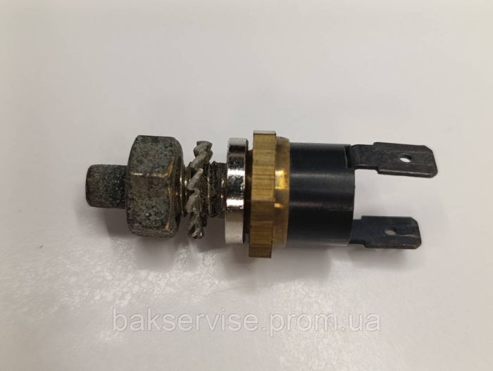 Запобіжний термостат до посудомийної машини Ariston C00041086 Б/У