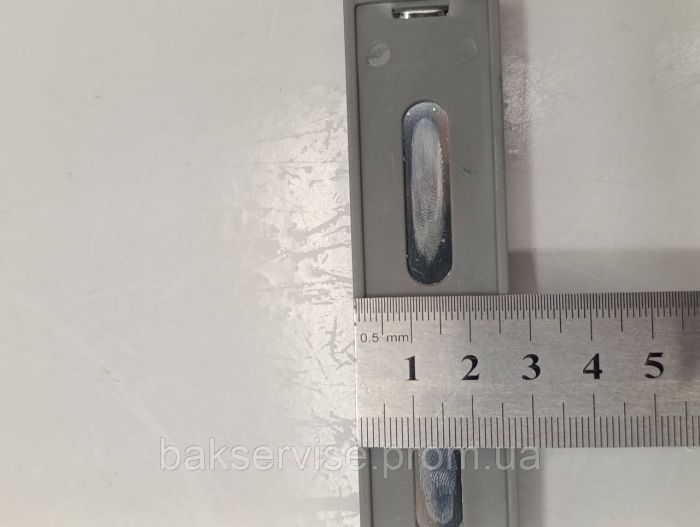 Амортизатор до пральної машини Electrolux, Zanussi квадратний, пластиковий на засувках 4071361465 НОВЕ (ПОШТУЧНО)