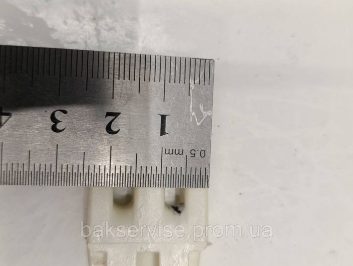 Кріплення пружини бака до пральної машини Ariston C00141682 Б/У