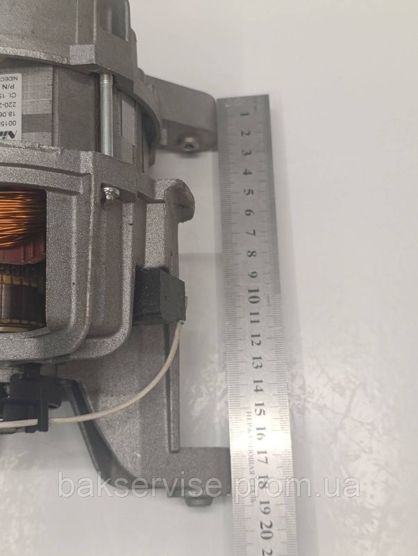 Двигун(мотор) для пральної машини Electrolux, AEG, Zanussi, 124052840 (7 контактів) Б/У