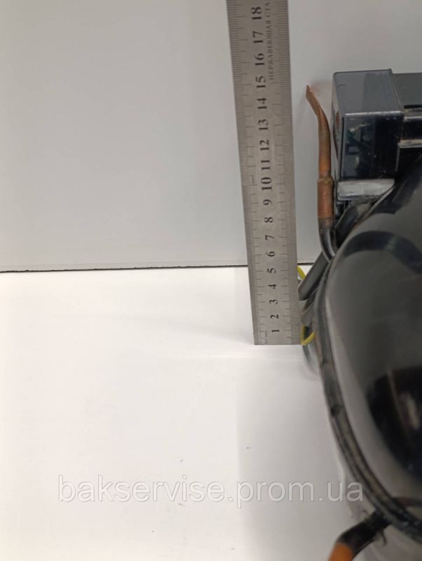 Компресор до холодильника Embraco VESA11C R600a Б/У