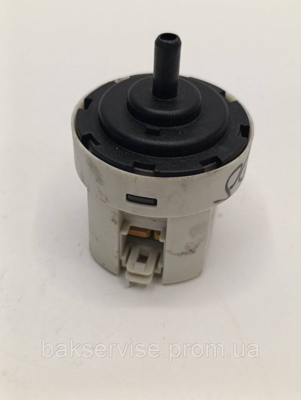 Прессостат (датчик рівня води) для пральної машини Candy 41042893 Б/У