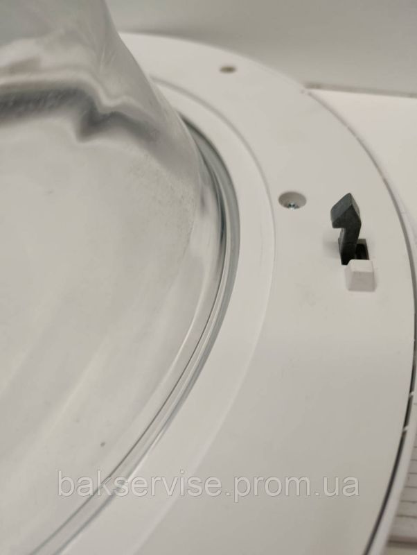 Дверки(люк) для пральної машини Bosch WAQ20460BY/01 Б/У