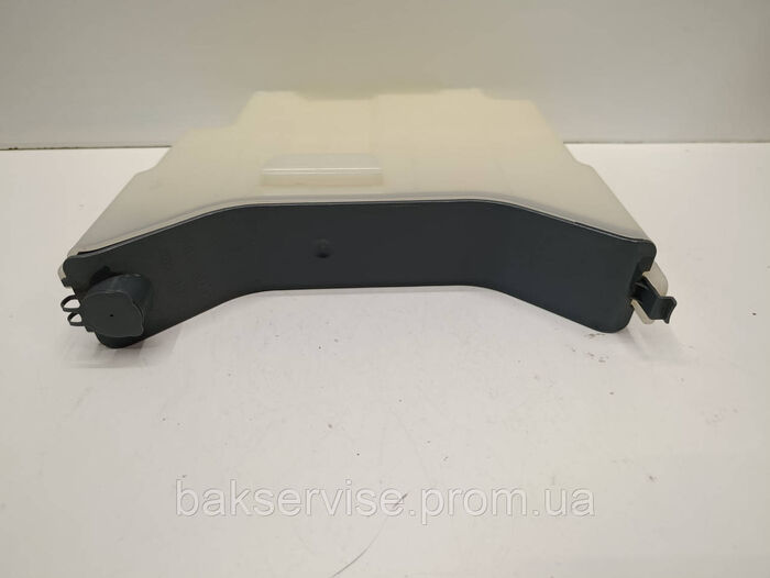 Бачок для води для миючого розчину пилососа Zelmer FD9510 (ZVC752STUA) Б/У
