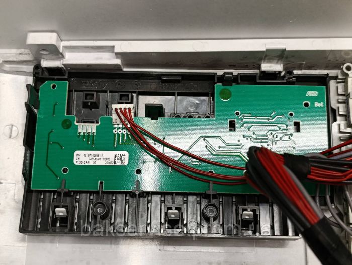 Плата управління(індикації) до пральної машини Whirlpool AWOC 70100 Б/У без проводки