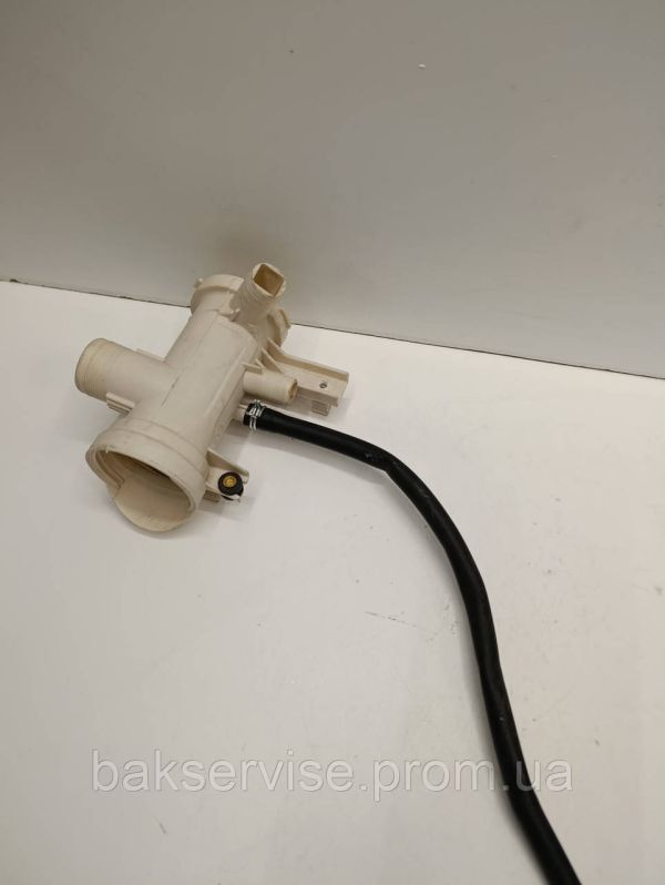 Корпус фільтра насоса для пральної машини Zanussi,AEG, Privileg 1325015 Б/У