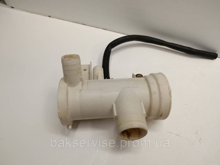Корпус фільтра насоса для пральної машини Zanussi,AEG, Privileg 1325015 Б/У