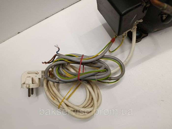 Компресор до холодильника Electrolux HVY75AA R600а Б/У